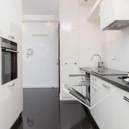 Atelier By Renters Apartman Varsó