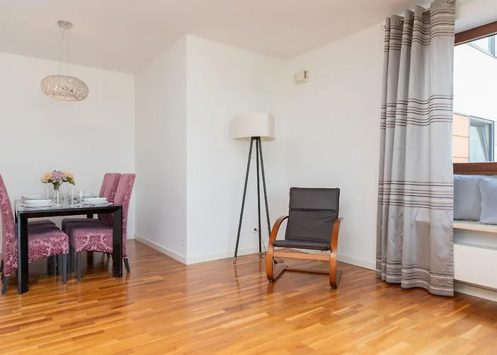 Atelier By Renters Apartman